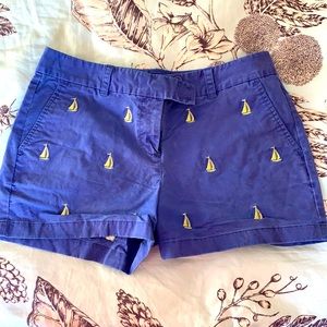 Vineyard Vines Sailboat Shorts. Size 8.